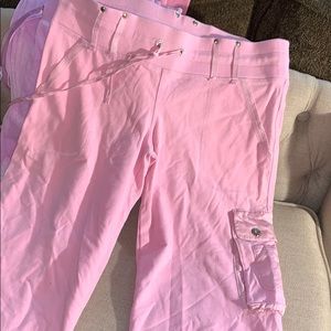 Vintage baby pink Bebe Capri sweats